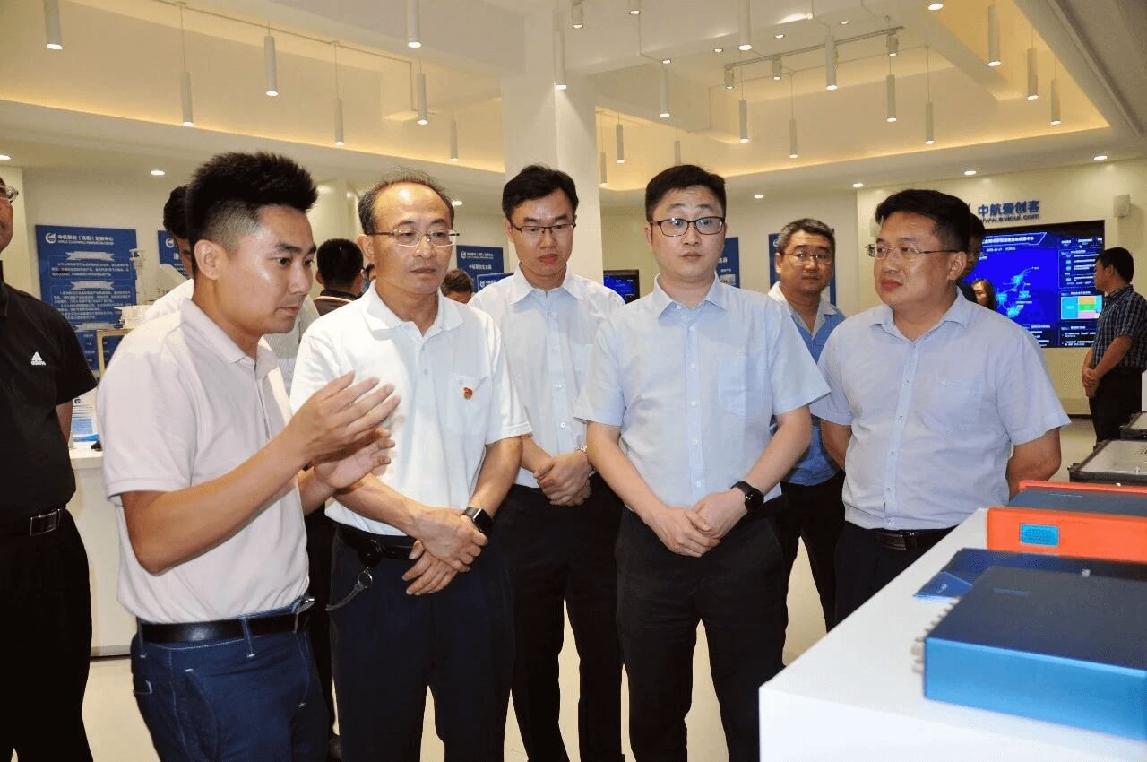 Leaders of Luoyang City visited Yanhuang Science and Technology Park for investigation